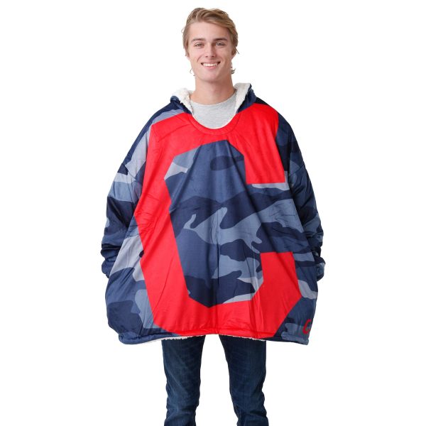 Cleveland Guardians MLB Reversible Team Color Camo Hoodeez Fashion - Image 3